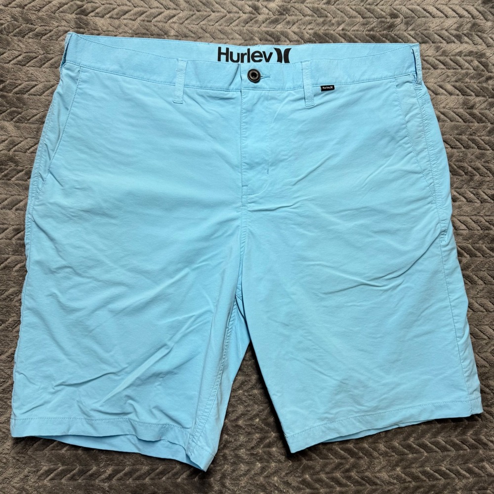 Hurley Shorts 38 Light Blue Excellent Nike Dri-FIT Walkshorts (1633)